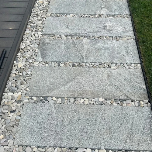 Плита пошаговая бучарда Габбро Урал 1200х400х50 мм