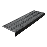 Накладка на ступень резиновая противоскользящая (проступь) угловая 