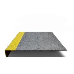 Противоскользящий лист с углом 1000х1000х50 мм, композит, цвет стандарт с жёлтым краем