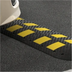 Лежачий полицейский ИДН-500-1 основной элемент с прямоугольным светоотражателем, композит