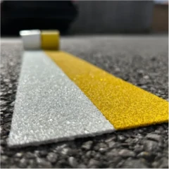 Лента дорожной разметки 15х3300 см жёлтая