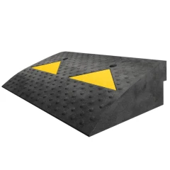 Съезд с бордюра СП-150-1 основная часть со светоотражателем, композит