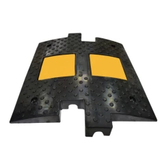 Лежачий полицейский ИДН 500-1 средний элемент с кабель-каналом, резина