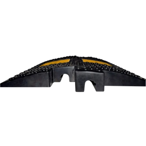 Лежачий полицейский ИДН 500-1 средний элемент с кабель-каналом, резина