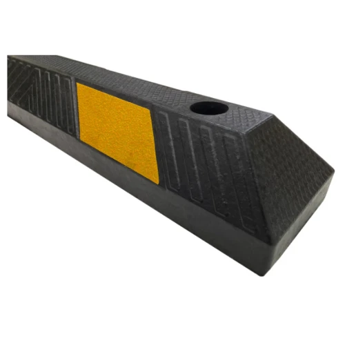 Колесоотбойник резиновый цельный КР-1,83 Т 1830x150x100 мм