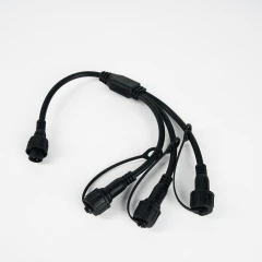 Разветвитель 1-3, 2Pin, черный