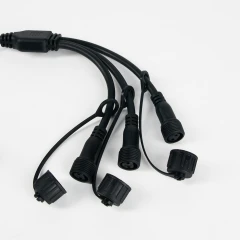 Разветвитель 1-3, 2Pin, черный