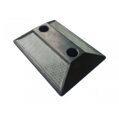 Катафот (светоотражатель) дорожный КД-3 алюминиевый, с крепежом, белый