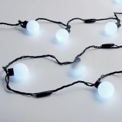 Гирлянда с шариками, 220 В, 5 м, чёрный провод, ПВХ, белый