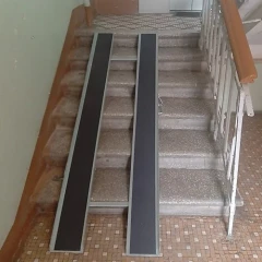 Пандус откидной оцинкованный СТАНДАРТ Антислип 2,5 м