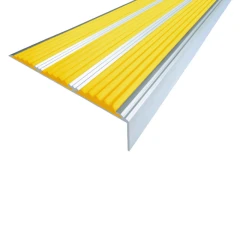 Противоскользящий алюминиевый угол-порог с тремя вставками 98 мм/5,6 мм/22,4 мм 2,7 м