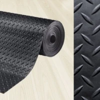 Рулонное резиновое покрытие 3-3,5 мм, 1х5 м, Ёлочка, чёрный