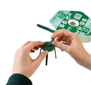 Приклеивание пластилина